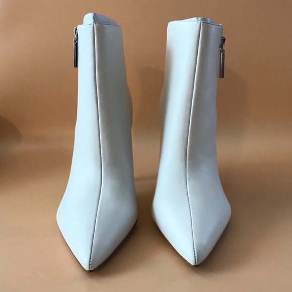 Marc Fisher LTD NWOT Point Toe Bootie Stiletto Heel NWOT in White - Picture 8 of 8